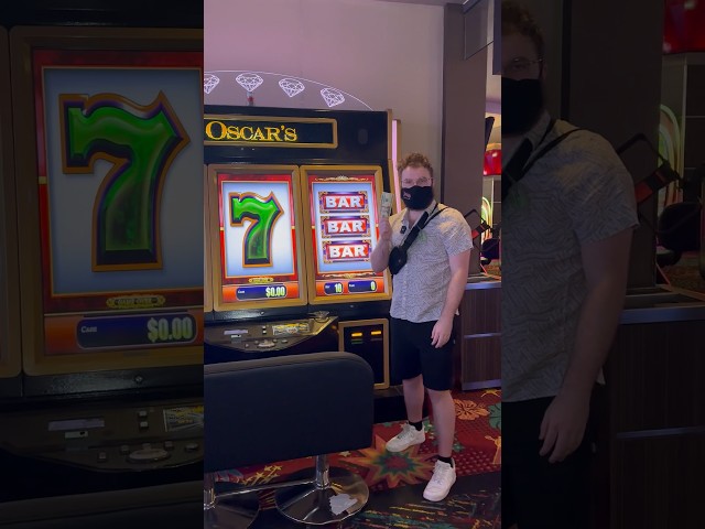 We Found Another MASSIVE Slot Machine in Las Vegas! #slots #lasvegas #casino