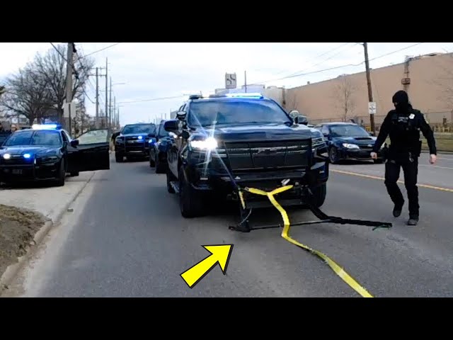 Cops Stop High Speed Chase With Hi-Tech Grappler