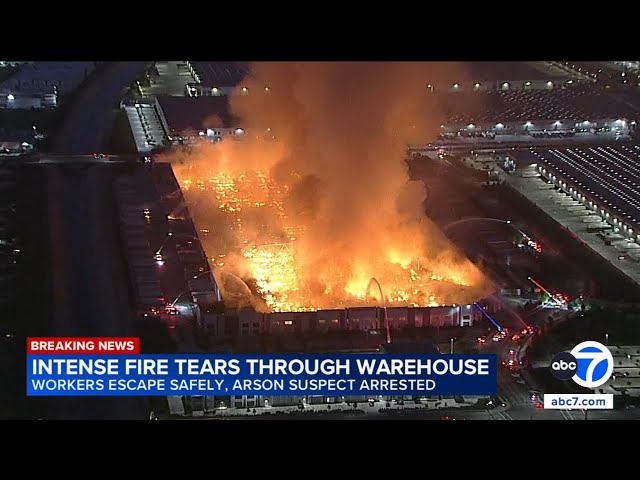 Massive fire rips through SoCal warehouse