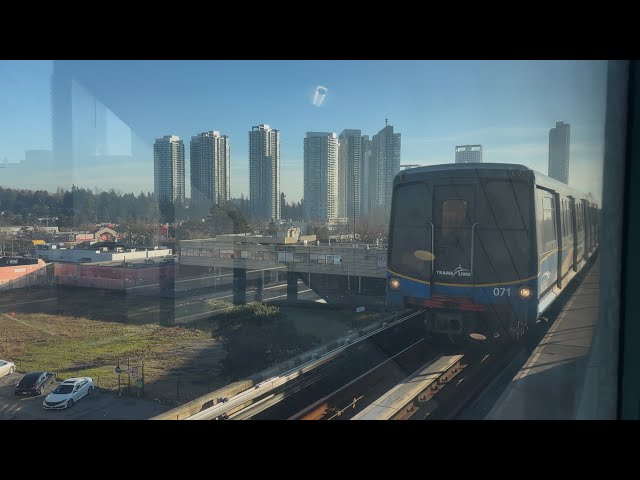 SkyTrains at Surrey Central station [4K]