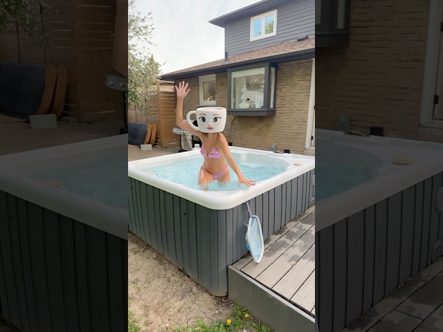 BALLERINA CAPPUCCINA IN HOT TUB!!