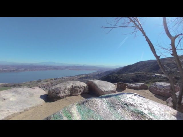 Stereoscopic 180° 3D The Sunflower Chair at the Lookout over Lake Elsinore
