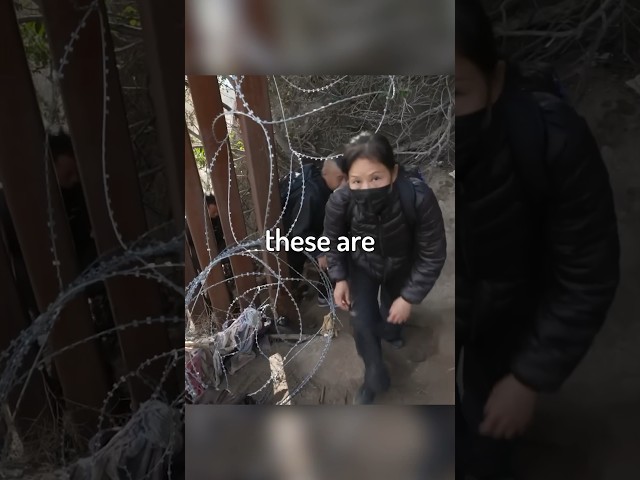 I found a hole in the U.S-Mexico border wall…