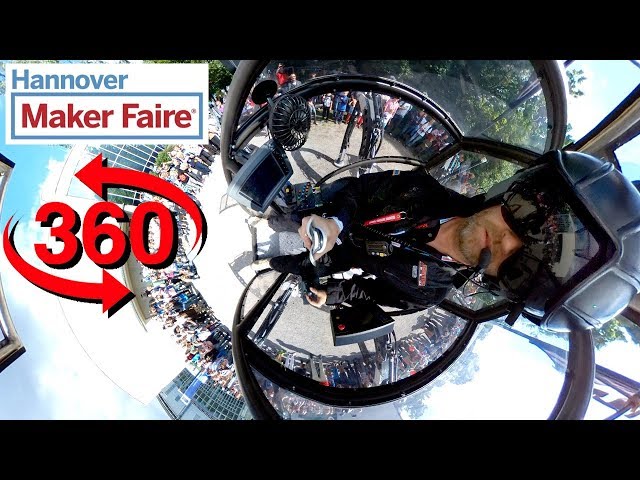 Mantis Robot 360° Maker Faire Hannover 2017 | James Bruton