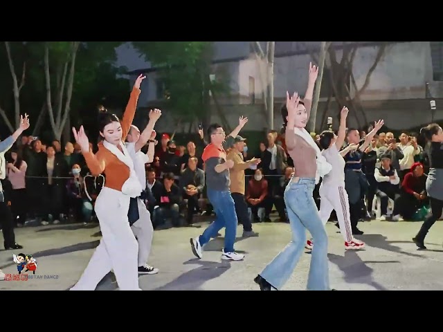 Tibetan dance "Laughter", "La Zao", "Singing Voice"