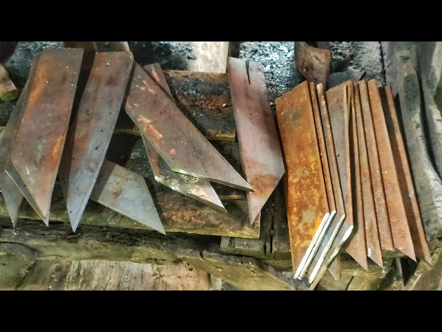 ASMR Rotary Knife Making in a Remote Sumatra Forge | Authentic Ancestral Technique and Teamwork
