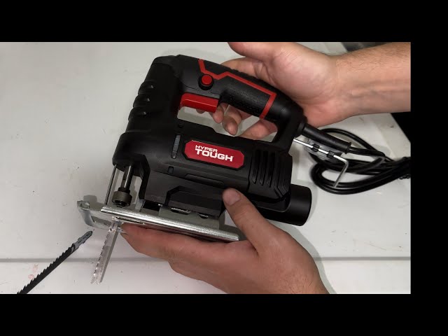 Hyper Tough 3.5 Amp Jigsaw: Changing The Blade/Which Blade To Use