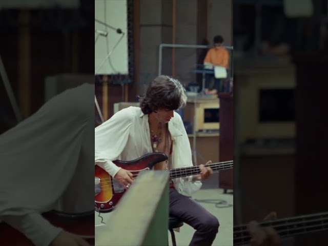When I Try To Play Bass Like Keith Richards #keithrichards #bass #stones