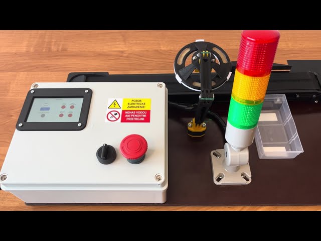 The didactic model of a sorting conveyor with visual object recognition Arduino Nicla Vision + GIGA