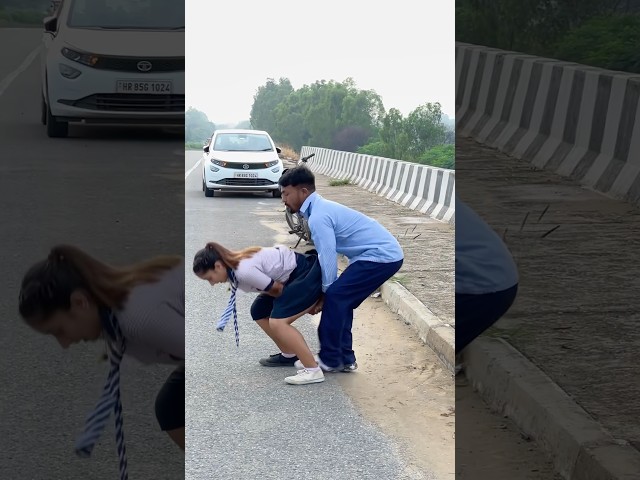 College couple ne kiya stunt😍 #gymnast #acrobatics #flip #frontflip #action #stunt #viralshort