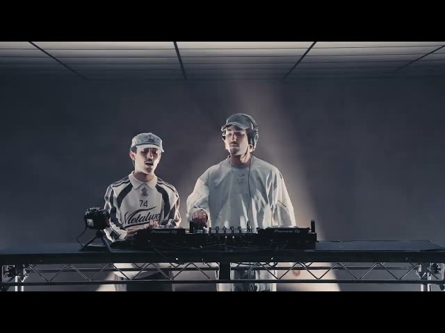 Twin Diplomacy, Arlo - Nothing Left (ft. Emi Grace) LIVE from a secret location in LA