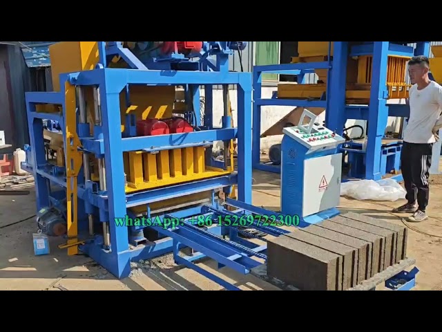 #QT4-25 automatic table vibrate concrete blocks machine for interlock pavements by Factory price