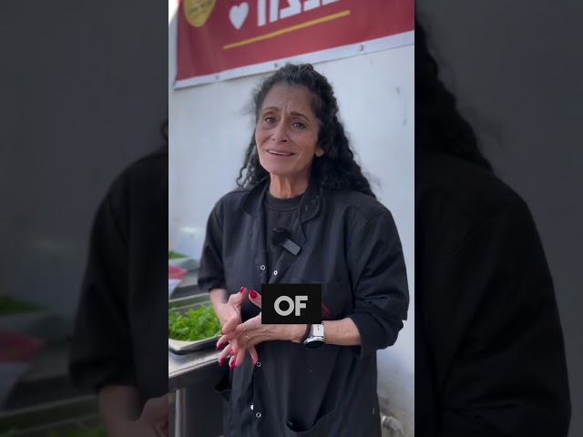 He fought 15 terrorists in his underwear #israelatwar 🇮🇱 😯