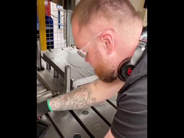 How to Press Metal Together #shorts #metal #bendingmetal #industry #pressed #dumped #stairs #steel