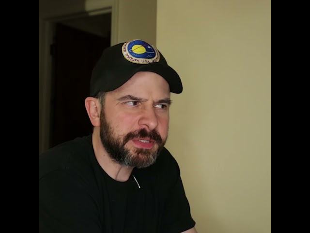 Catholics vs. Baptists | Stuffy and Friends Shorts