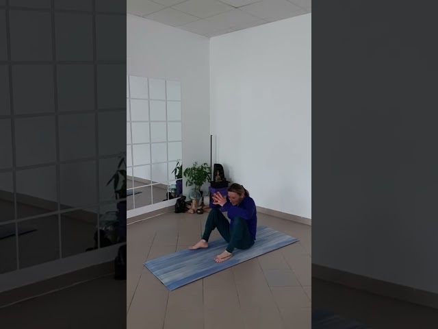 Dynamic Yoga for Full Body Moving in All Directions for Strength, Mobility & Energy (All Levels)
