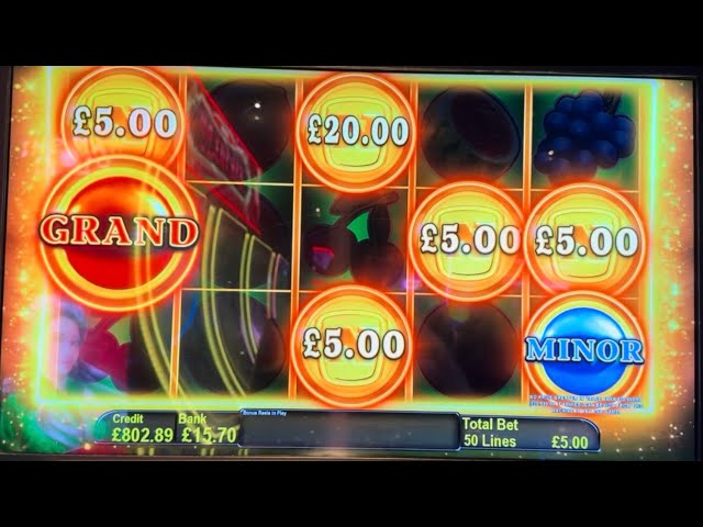 Playing £5 Max Bet Cash Connection Casino Slots  + a Few others 