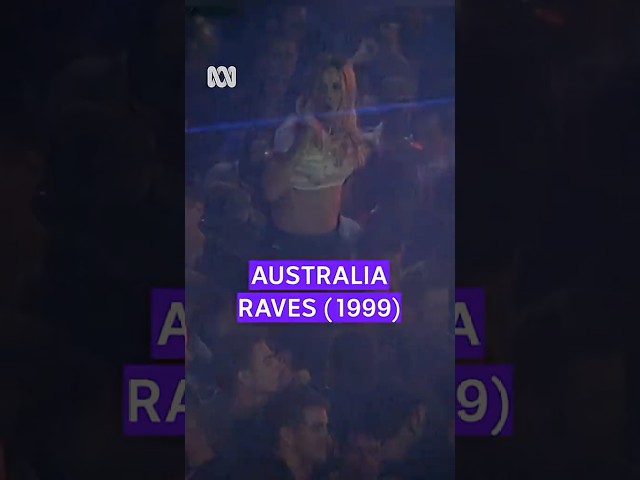 Can anyone spot their parents? #rave #australia #dancemusic #1999