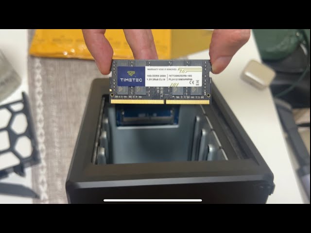 How to Install RAM on a Synology DS920+