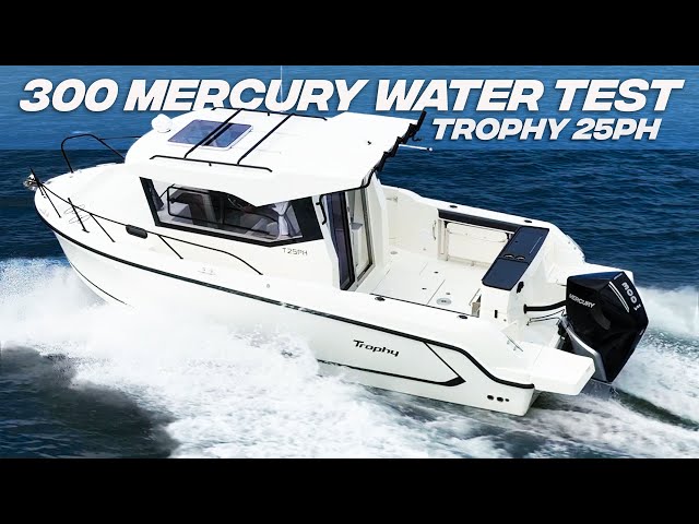 Mercury V8 300 HP Performance I Trophy 25 Pilot House