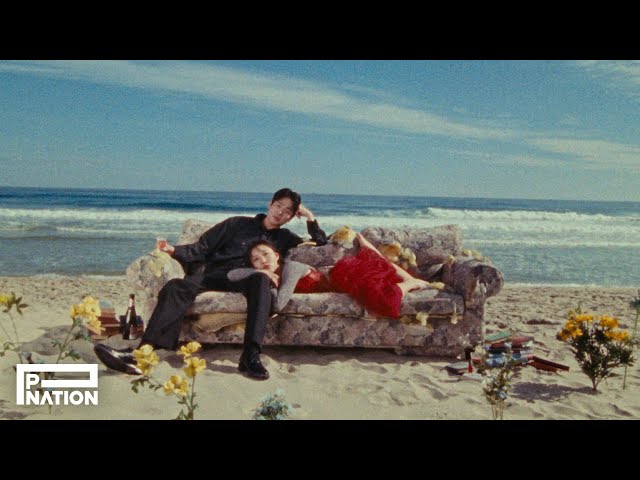 화사 (HWASA) - 'Good Goodbye' MV