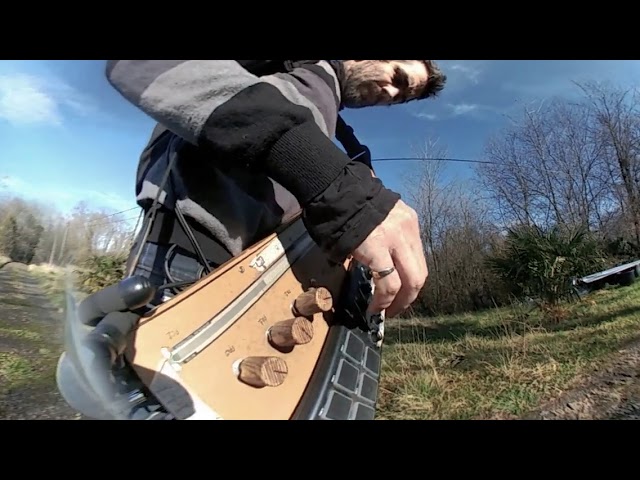 On the path - Axoloti ribbon synth