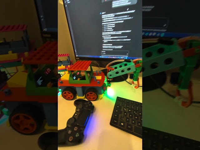 ESP32 Roboter-Auto mit dem KI-Assistenten GEMINI programmieren 🤖 Code-Optimierung im Live-Test