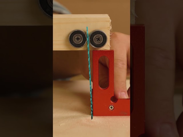 Turn Your Jigsaw Into a Mini Bandsaw 👍 Genius DIY Tool Hack