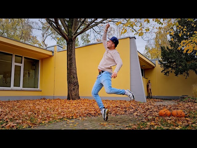 Robot Freestyle Dance (Souls in Motion)