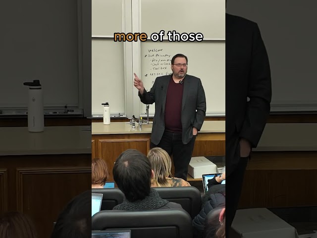 Your Job As a Writer - Brandon Sanderson's Writing Lecture #1 (2025)