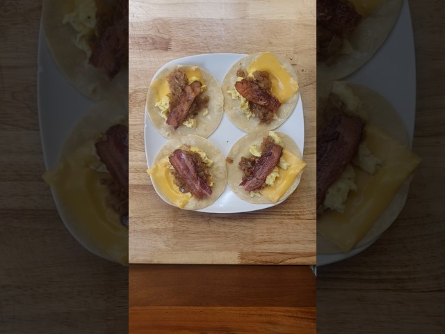 HOW TO MAKE BREAKFAST ON A BUDGET