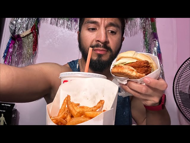Roberto Carrasco is live! Jack in the box dinner & WiFi issue 😅 #mukbang #eating