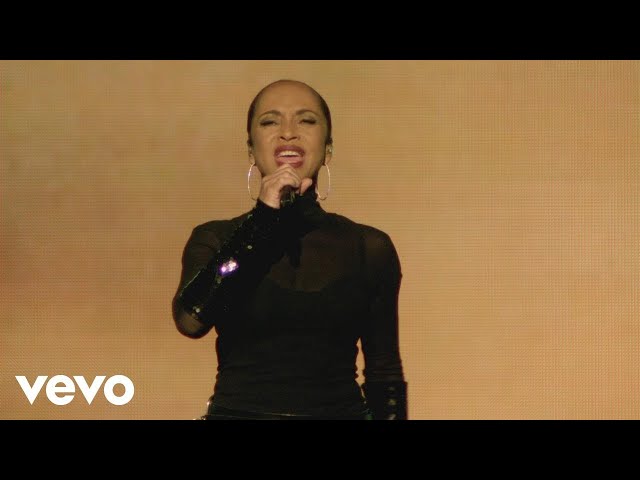 Sade - Soldier Of Love (Live 2011)