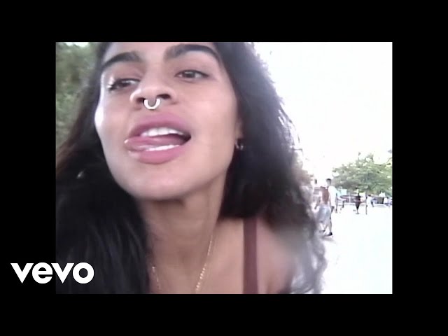 Calvin Harris, Jessie Reyez - Ocean (Official Visualiser)