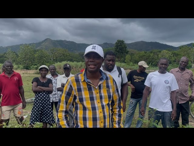 Milo : Moïse Jean-Charles reprann plis pase 50 kawo tè nan men boujwa ki t ap eseye okipe yo ilegal