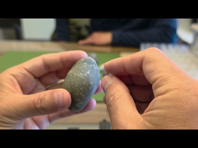 포항 공룡 다이아몬드 공원 해변에서 다이아몬드 찾기- 628 차돌과 다이아몬드의 차이점을 분명하게 구분하기 위한 기초 단계