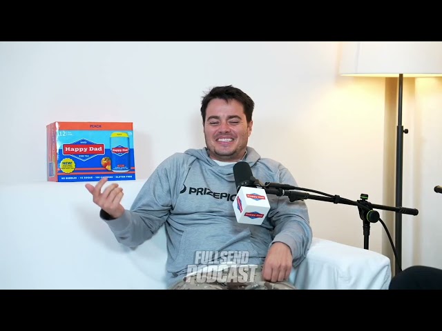 Santa Cruz: "Mid-20s Girls Who Vape Are CRAZY!"