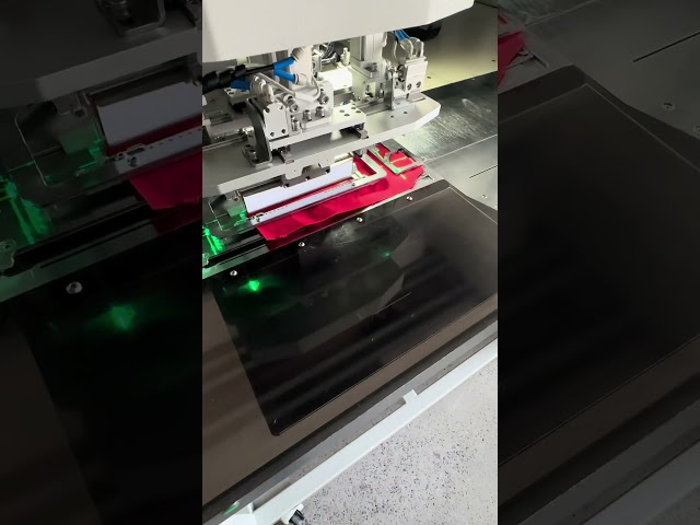 Automatic laser pocket welting machine for placket with zipper