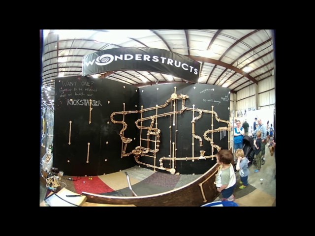 Wonderstructs at Maker Faire in 180 3-D