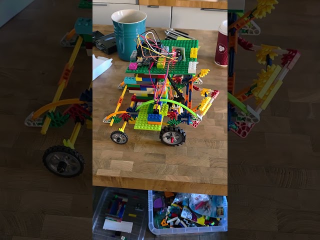 Arduino-Powered LEGO/KNEX Robot Buggy in Action!