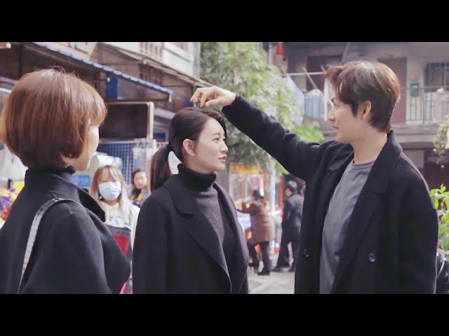 ❤️ Zhong Hanliang imitated Li Xiaoran's walking posture and danced ballet alone！#cdrama