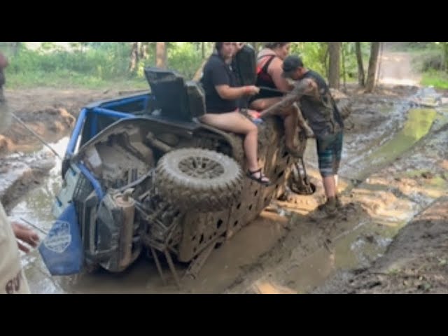 THE PIRANHA CHALLENGE AT THE LOOP 2 