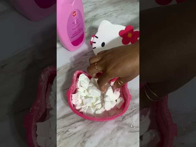 Squeaky Cornstarch Eating ASMR | Dollar Tree Shower Powder