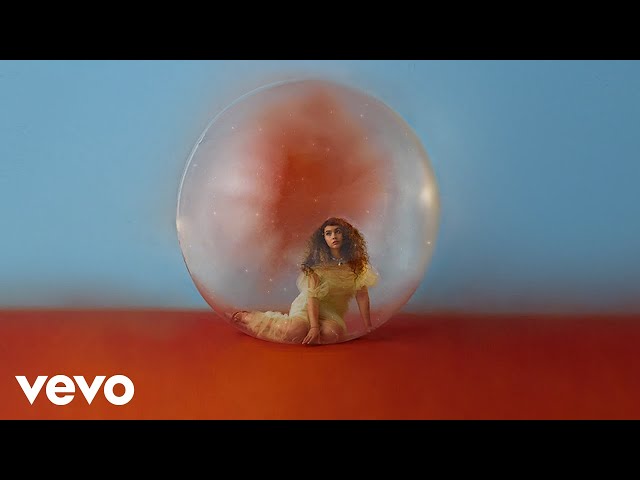 Alessia Cara - Clockwork (Lyric Video)