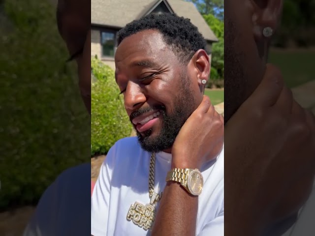 When Wayne and Anthony see each other face to face!