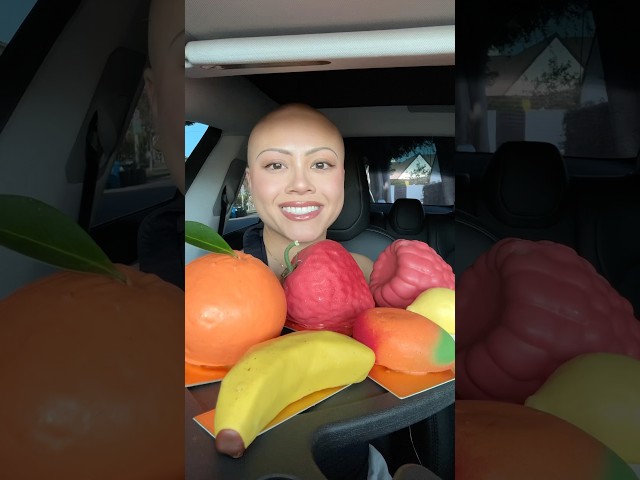 TRYING THE MOST BEAUTIFUL DESSERTS IN LA🍓