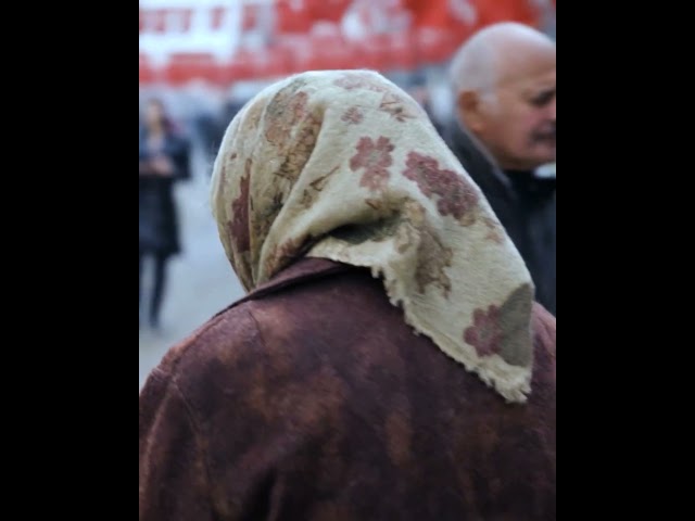 A mother's worry about "what to cook for dinner" is a reality of this country.