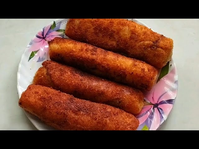 பேக்கரி சுவையில் roll நீங்களும் வீட்டில் செய்யலாம்|mushroom roll recipe| Easy evening snacks tamil 