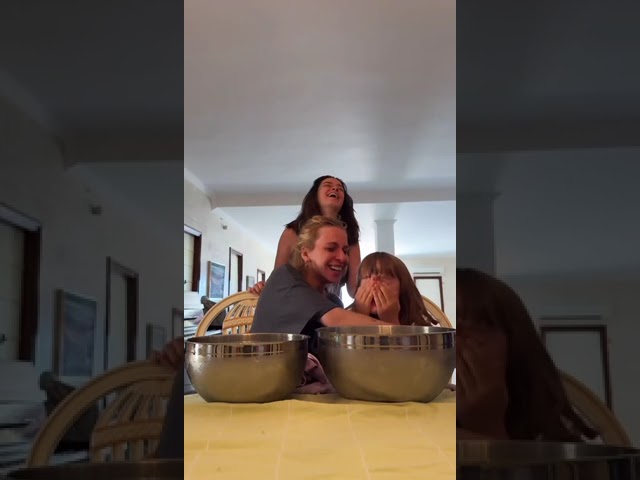 Melis İşiten Ve Kızının Eğlenceli Anları - Mavi Kadın #shorts