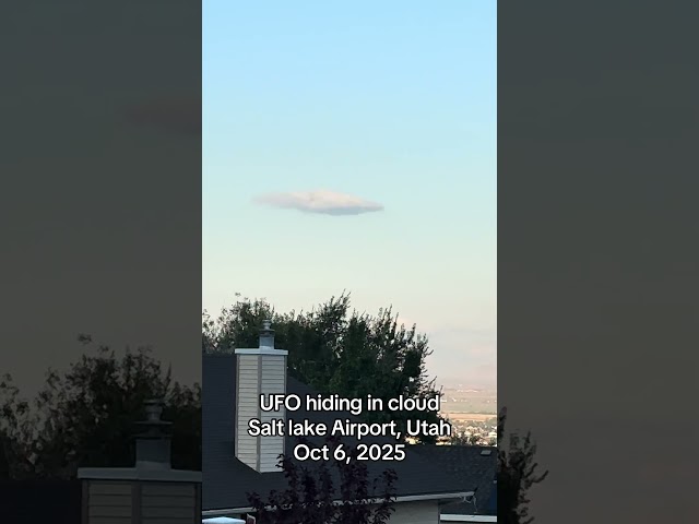 Caught this at 8am over the airport in Utah, they really are getting bold, UFO UAP sighting news 👽